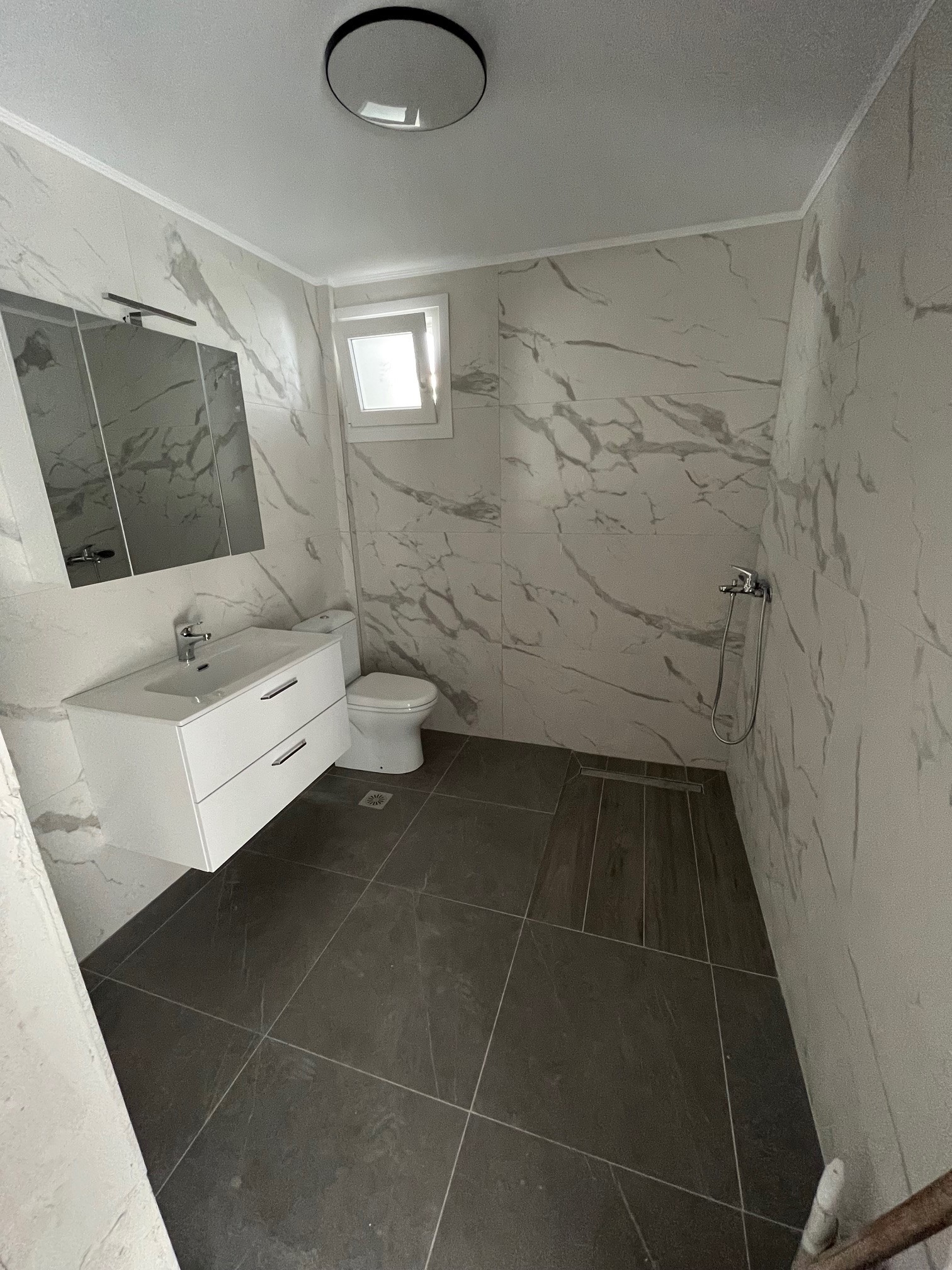 Ανακαινίσεις Κατοικιών και Επαγγελματικών Χώρων - Ηράκλειο