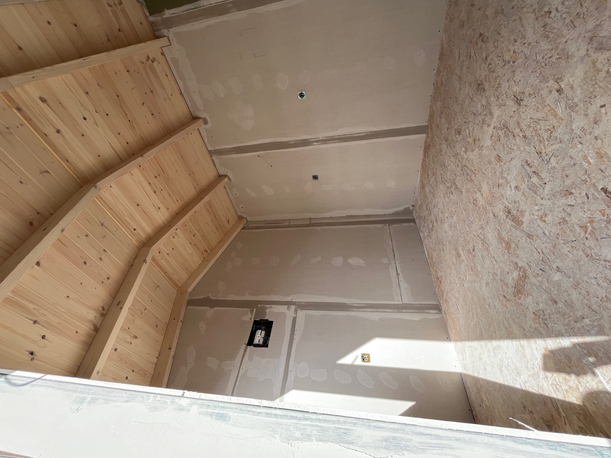 Gypsosanides_Heraklion_Crete_Alfa_stegi_Construction_14